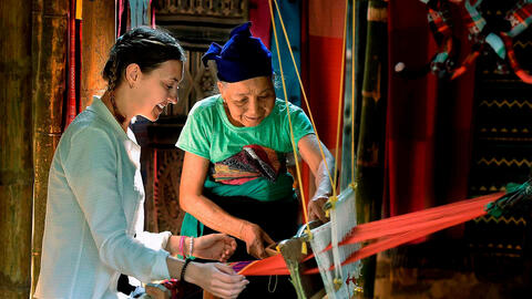 Bảo đảm văn hóa phát triển hài hòa với kinh tế - xã hội, đáp ứng yêu cầu phát triển bền vững đất nước trong thời kỳ mới