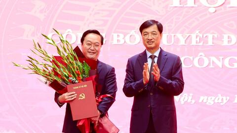 Bí thư Tỉnh ủy Nghệ An Nguyễn Đức Trung được điều động, chỉ định giữ chức Phó Bí thư Thành ủy Hà Nội