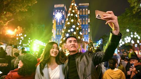 Tôn trọng, bảo đảm quyền tự do tín ngưỡng, tôn giáo vì mục tiêu phát triển bền vững ở Việt Nam