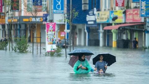 Mưa lũ nghiêm trọng càn quét nhiều nước Đông Nam Á
