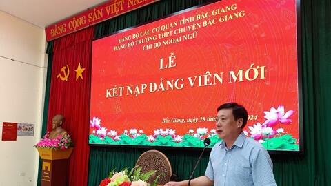 Bắc Giang phát triển đảng viên trong học sinh - Kinh nghiệm từ thực tiễn
