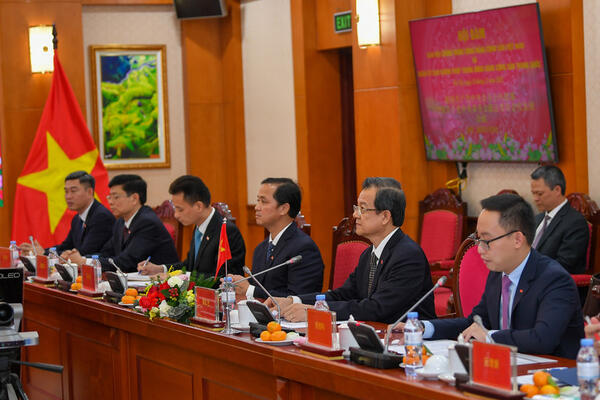 Hội đàm giữa Ban Nội chính Trung ương và Ủy ban Chính pháp Trung ương Đảng Cộng sản Trung Quốc